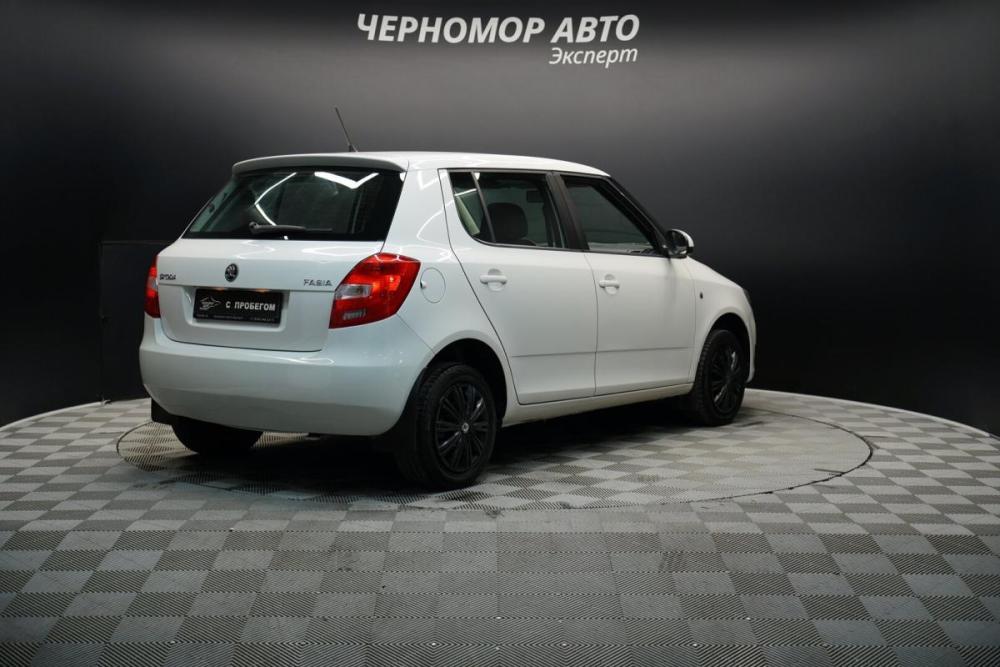 Skoda Fabia II Рестайлинг Крым  - изображение 5