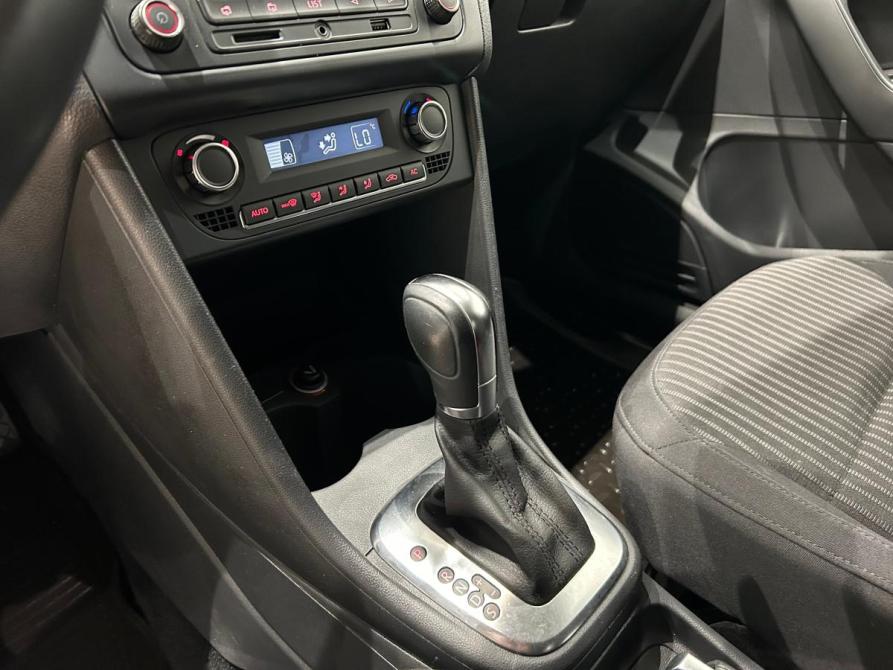 Volkswagen Polo V Санкт-Петербург  - изображение 19