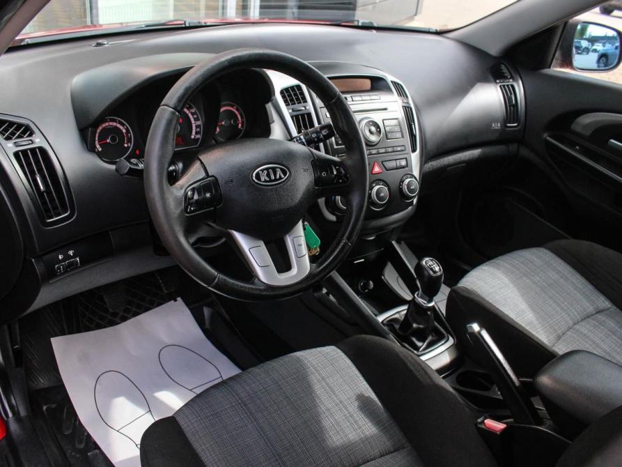 Kia Ceed I Рестайлинг Калуга  - изображение 7