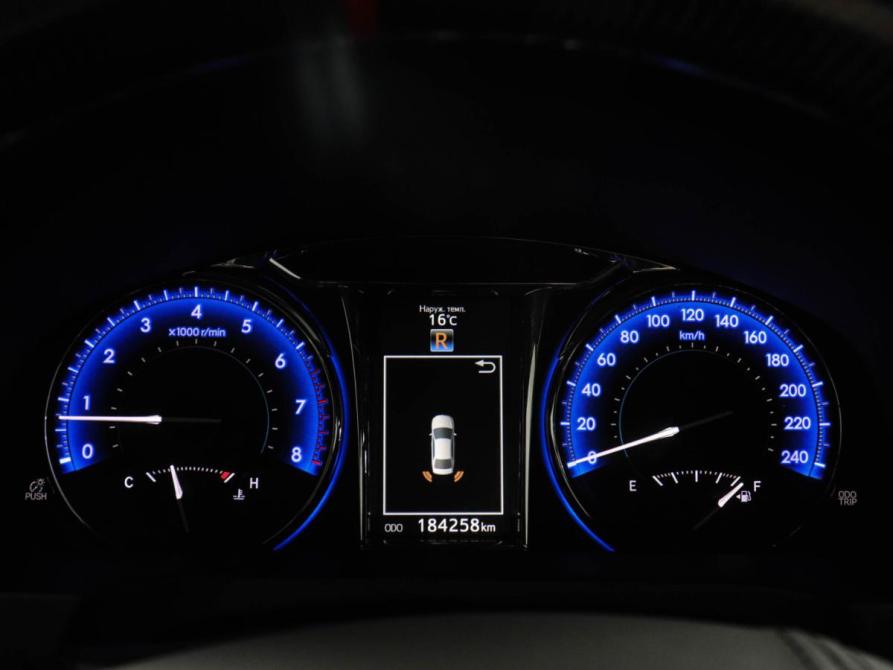 Toyota Camry VII (XV50) Рестайлинг Химки  - изображение 11