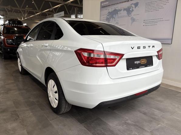 Lada (ВАЗ) Vesta I с пробегом 2017 года, цена 781 200 рублей, 95893 км, седан, Автокод Объявления