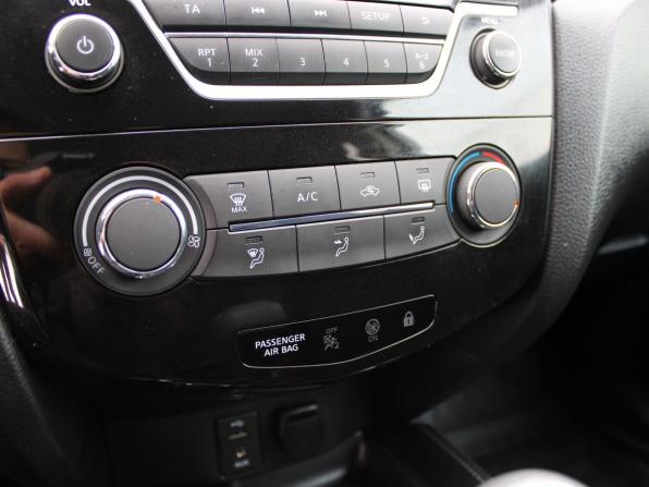Nissan Qashqai II с пробегом 2014 года, цена 1 279 000 рублей, 171817 км, внедорожник, Автокод Объявления