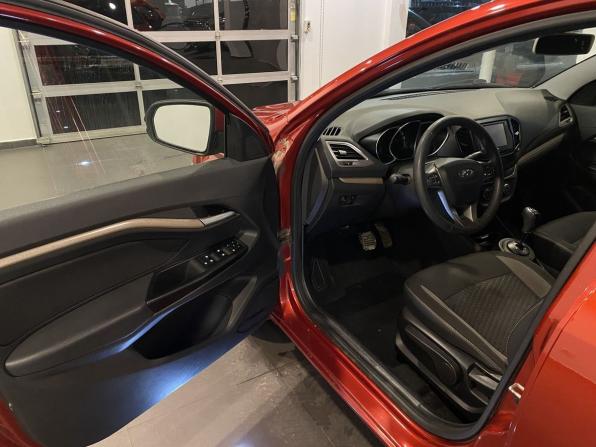 Lada (ВАЗ) Vesta I с пробегом 2016 года, цена 595 000 рублей, 76733 км, седан, Автокод Объявления