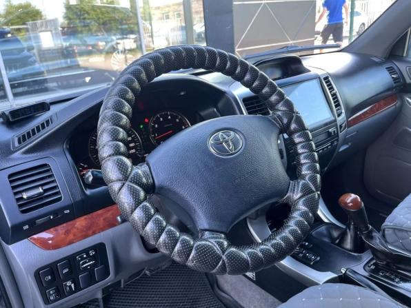 Toyota Land Cruiser Prado 120 Series Рестайлинг с пробегом 2007 года, цена 1 800 000 рублей, 478519 км, внедорожник, Автокод Объявления