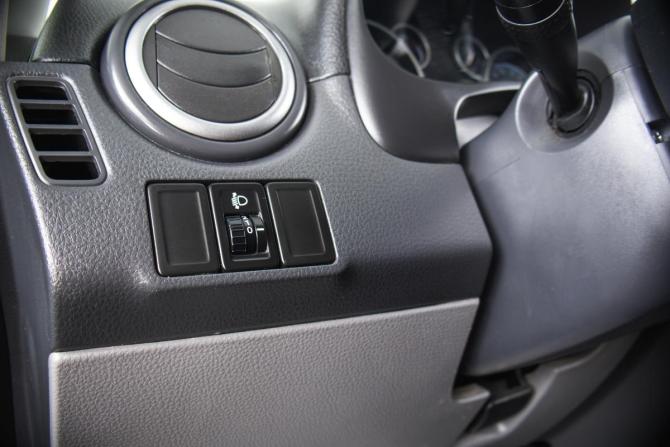 Suzuki SX4 I (Classic) Рестайлинг с пробегом 2014 года, цена 999 000 рублей, 247780 км, хэтчбек, Автокод Объявления