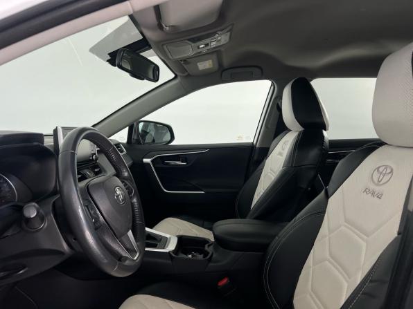 Toyota RAV4 V (XA50) с пробегом 2021 года, цена 3 199 000 рублей, 90000 км, внедорожник, Автокод Объявления
