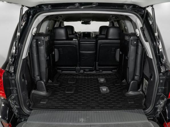 Toyota Land Cruiser 200 Series Рестайлинг 1 с пробегом 2012 года, цена 4 040 000 рублей, 226365 км, внедорожник, Автокод Объявления