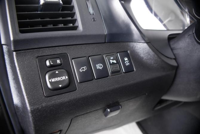 Toyota Venza I с пробегом 2013 года, цена 2 159 000 рублей, 199000 км, внедорожник, Автокод Объявления