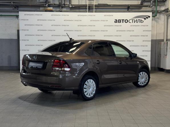 Volkswagen Polo V Рестайлинг с пробегом 2019 года, цена 1 219 000 рублей, 72840 км, седан, Автокод Объявления