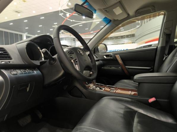 Toyota Highlander II (XU40) Рестайлинг с пробегом 2011 года, цена 1 850 000 рублей, 192870 км, внедорожник, Автокод Объявления
