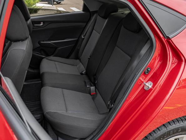 Hyundai Solaris II с пробегом 2019 года, цена 1 469 000 рублей, 90074 км, седан, Автокод Объявления