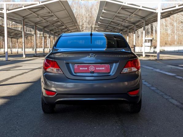 Hyundai Solaris I с пробегом 2012 года, цена 699 900 рублей, 148000 км, седан, Автокод Объявления