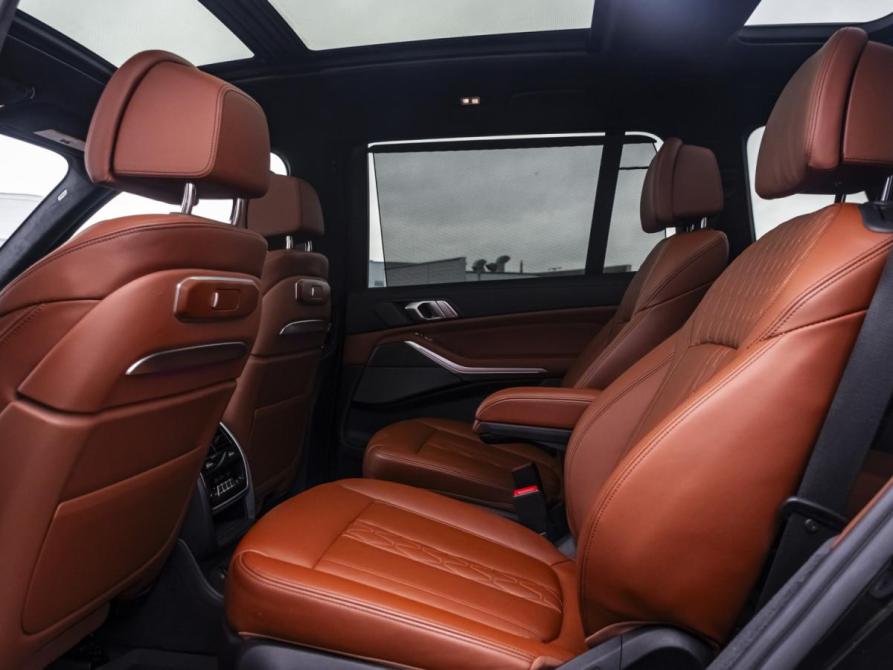 BMW X7 I (G07) Рестайлинг Москва  - изображение 17