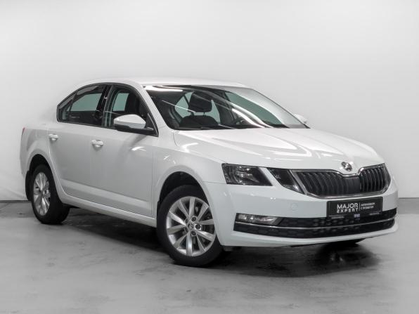 Skoda Octavia III (A7) Рестайлинг с пробегом 2019 года, цена 1 630 000 рублей, 117548 км, лифтбек, Автокод Объявления