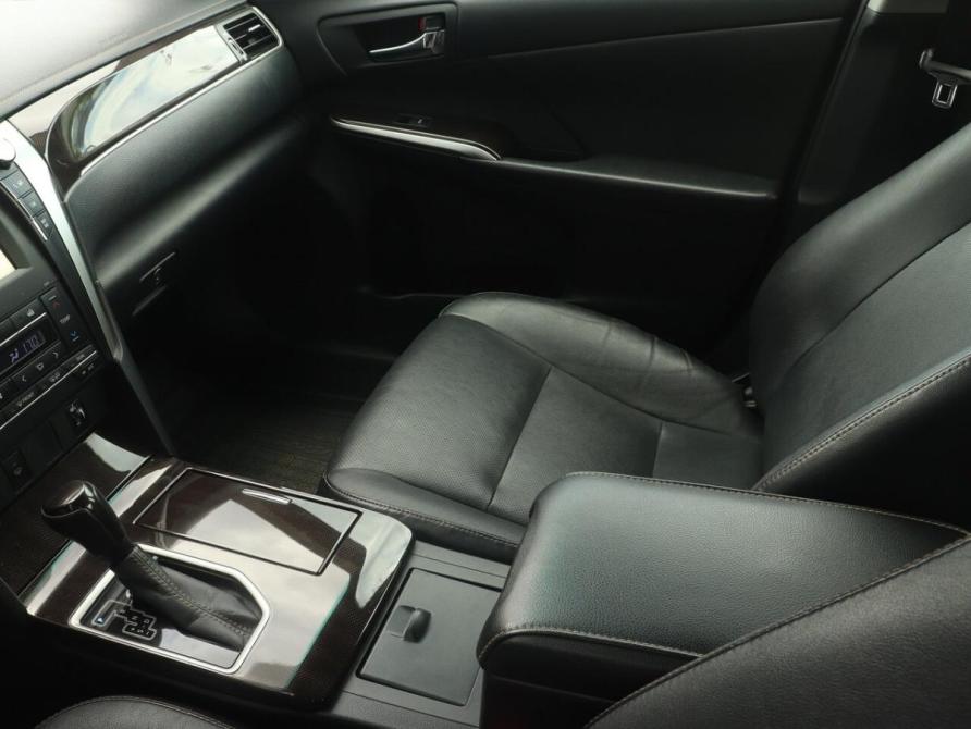 Toyota Camry VII (XV50) Рестайлинг Казань  - изображение 16