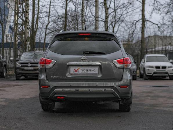 Nissan Pathfinder IV с пробегом 2015 года, цена 1 829 000 рублей, 163406 км, внедорожник, Автокод Объявления