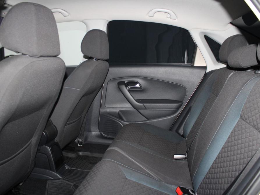 Volkswagen Polo V Рестайлинг Старый Оскол  - изображение 10