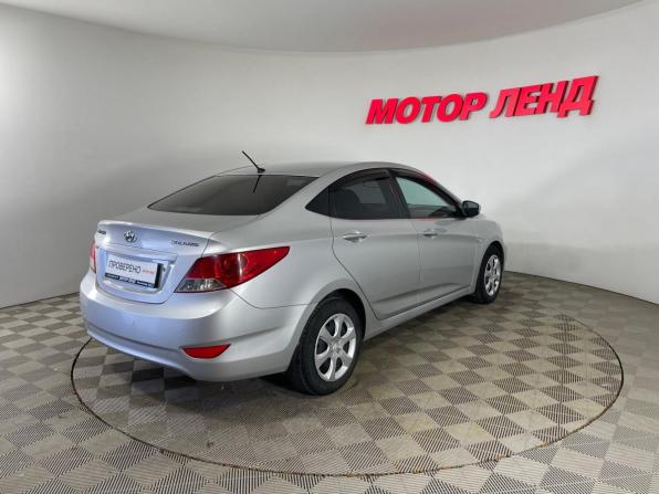 Hyundai Solaris I с пробегом 2012 года, цена 775 000 рублей, 224201 км, седан, Автокод Объявления