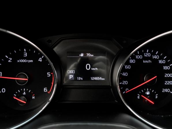 Kia Carnival III с пробегом 2018 года, цена 2 670 000 рублей, 124653 км, минивэн, Автокод Объявления