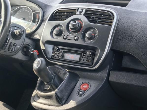 Renault Kangoo II Рестайлинг с пробегом 2014 года, цена 939 000 рублей, 162000 км, компактвэн, Автокод Объявления