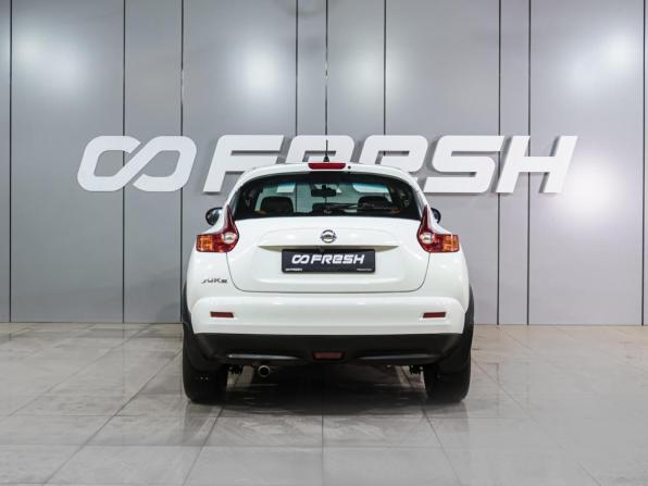 Nissan Juke I с пробегом 2011 года, цена 949 000 рублей, 154352 км, внедорожник, Автокод Объявления