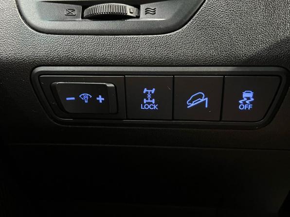 Hyundai ix35 I Рестайлинг с пробегом 2014 года, цена 1 390 000 рублей, 120420 км, внедорожник, Автокод Объявления
