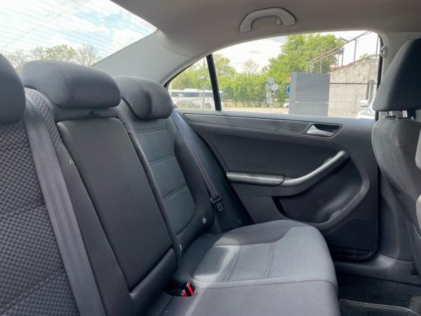 Volkswagen Jetta VI Рестайлинг с пробегом 2014 года, цена 970 000 рублей, 174483 км, седан, Автокод Объявления