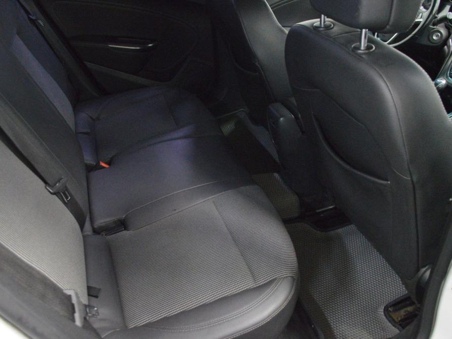 Opel Astra J Санкт-Петербург  - изображение 13