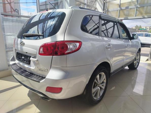 Hyundai Santa Fe II с пробегом 2008 года, цена 800 000 рублей, 201000 км, внедорожник, Автокод Объявления