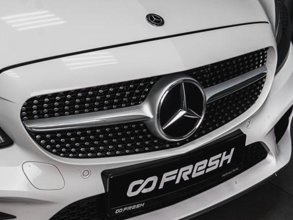 Mercedes-Benz C-Класс IV (W205) Рестайлинг с пробегом 2018 года, цена 2 799 000 рублей, 114879 км, седан, Автокод Объявления
