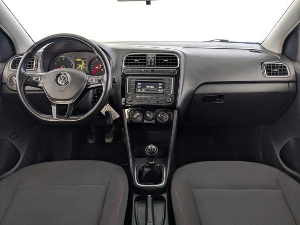 Volkswagen Polo V Рестайлинг с пробегом 2018 года, цена 1 100 000 рублей, 103613 км, седан, Автокод Объявления