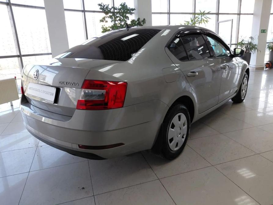Skoda Octavia III (A7) Рестайлинг Москва  - изображение 5