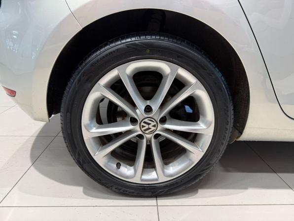 Volkswagen Golf VI с пробегом 2011 года, цена 949 000 рублей, 105240 км, хэтчбек, Автокод Объявления