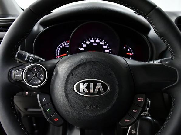 Kia Soul II Рестайлинг с пробегом 2018 года, цена 1 497 000 рублей, 170791 км, хэтчбек, Автокод Объявления