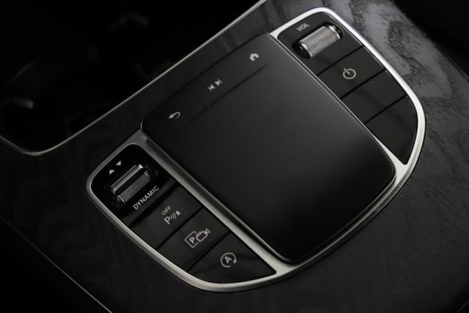 Mercedes-Benz E-Класс V (W213 S213 C238) Рестайлинг с пробегом 2020 года, цена 4 444 000 рублей, 93079 км, седан, Автокод Объявления