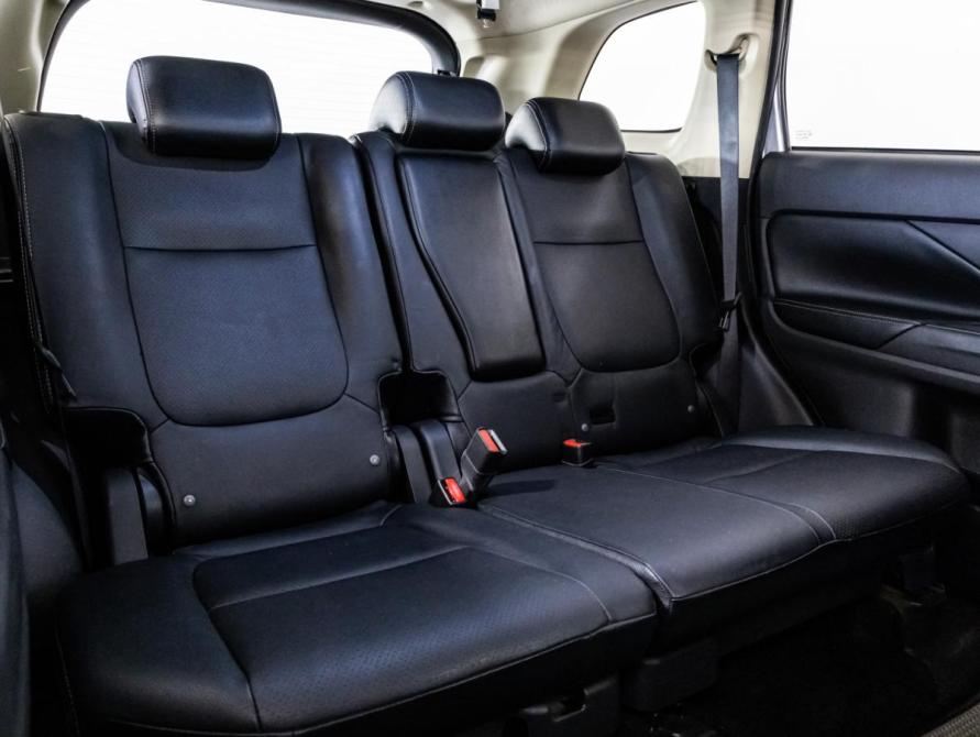 Mitsubishi Outlander III Санкт-Петербург  - изображение 16