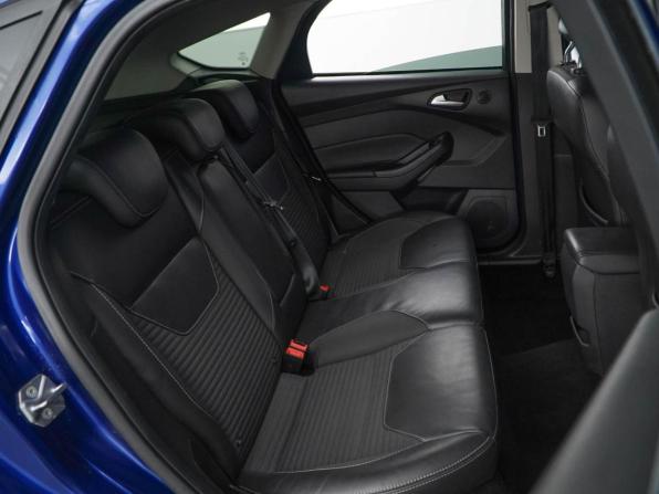 Ford Focus III Рестайлинг с пробегом 2016 года, цена 1 347 077 рублей, 112846 км, хэтчбек, Автокод Объявления