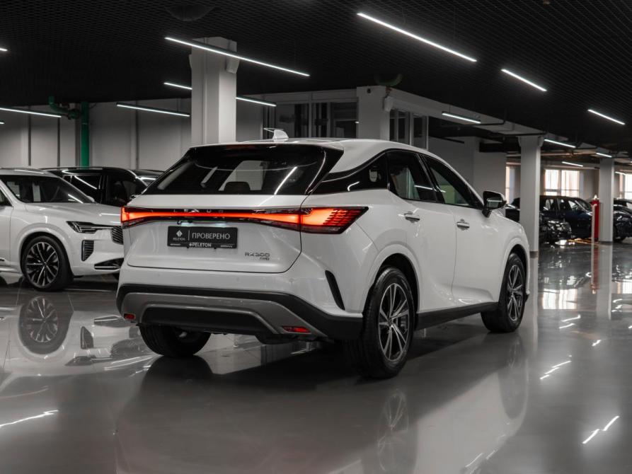 Lexus RX IV Рестайлинг Москва  - изображение 5