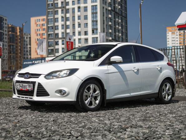 Ford Focus III с пробегом 2013 года, цена 760 000 рублей, 214681 км, хэтчбек, Автокод Объявления