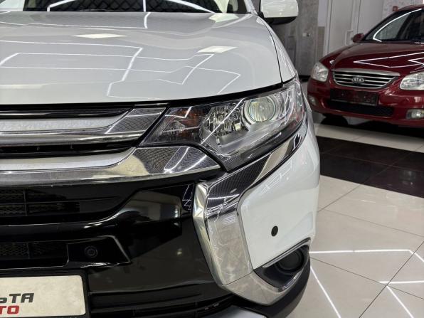 Mitsubishi Outlander III Рестайлинг 3 с пробегом 2018 года, цена 1 695 000 рублей, 138980 км, внедорожник, Автокод Объявления