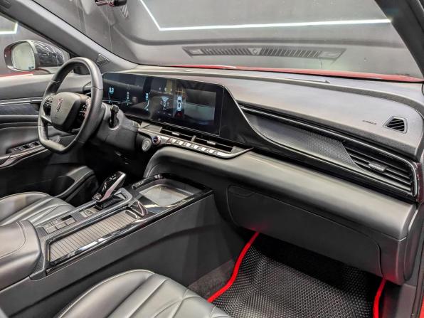 FAW Bestune T55 с пробегом 2023 года, цена 1 630 000 рублей, 52661 км, внедорожник, Автокод Объявления