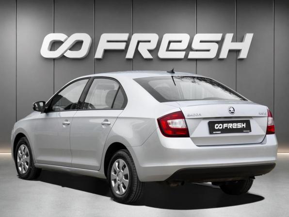 Skoda Rapid I Рестайлинг с пробегом 2018 года, цена 1 068 000 рублей, 152805 км, лифтбек, Автокод Объявления