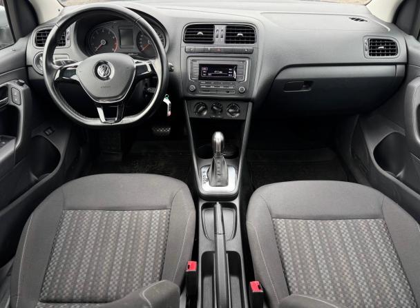 Volkswagen Polo V Рестайлинг с пробегом 2017 года, цена 1 243 000 рублей, 94911 км, седан, Автокод Объявления