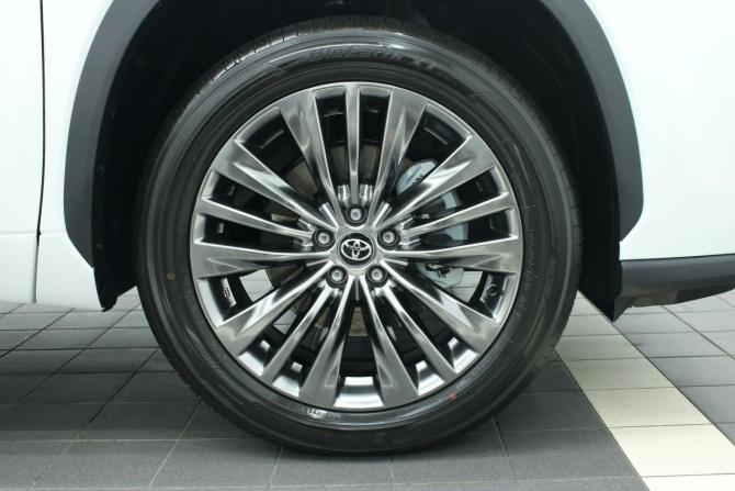 Toyota Highlander IV (XU70) с пробегом 2026 года, цена 5 350 000 рублей, 28 км, внедорожник, Автокод Объявления