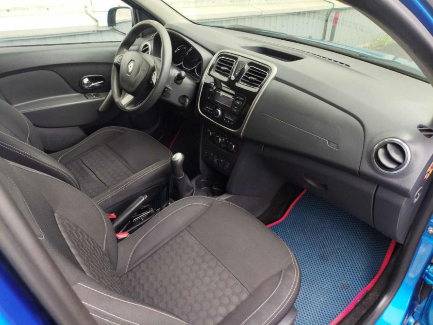 Renault Logan II Санкт-Петербург  - изображение 9