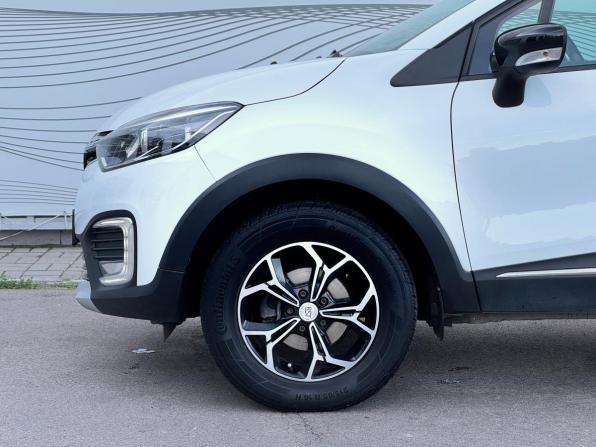 Renault Kaptur I Рестайлинг с пробегом 2020 года, цена 1 595 000 рублей, 75135 км, внедорожник, Автокод Объявления