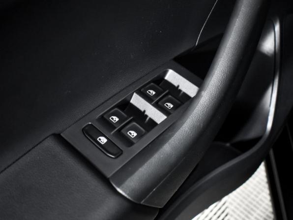 Volkswagen Polo VI с пробегом 2021 года, цена 1 735 000 рублей, 42983 км, лифтбек, Автокод Объявления