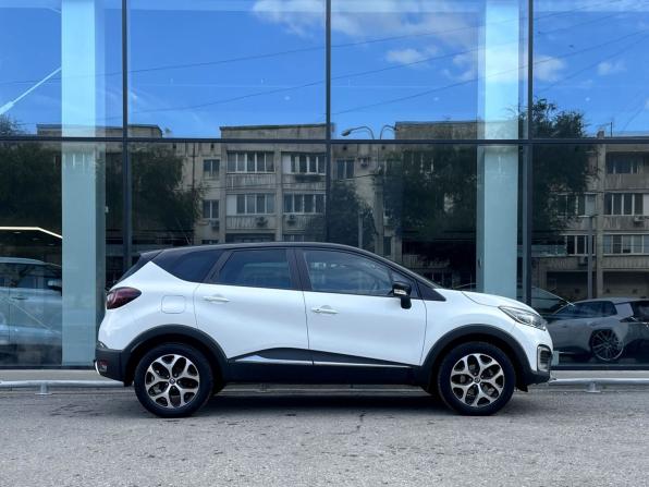 Renault Kaptur I с пробегом 2017 года, цена 1 544 000 рублей, 122112 км, внедорожник, Автокод Объявления