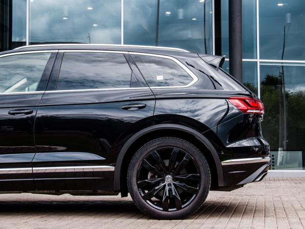 Volkswagen Touareg III с пробегом 2018 года, цена 4 680 000 рублей, 110354 км, внедорожник, Автокод Объявления