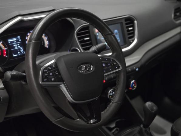 Lada (ВАЗ) Vesta I Рестайлинг (NG) с пробегом 2023 года, цена 1 160 000 рублей, 60000 км, седан, Автокод Объявления
